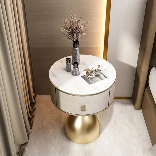 كومدينة ألبون